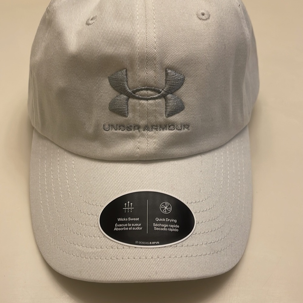 - Under Armour Women’s Cap Hat - Picture 4 of 10